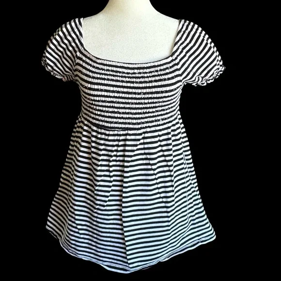 Black-White Stripe Babydoll Blouse Sz M - Picture 2 of 12